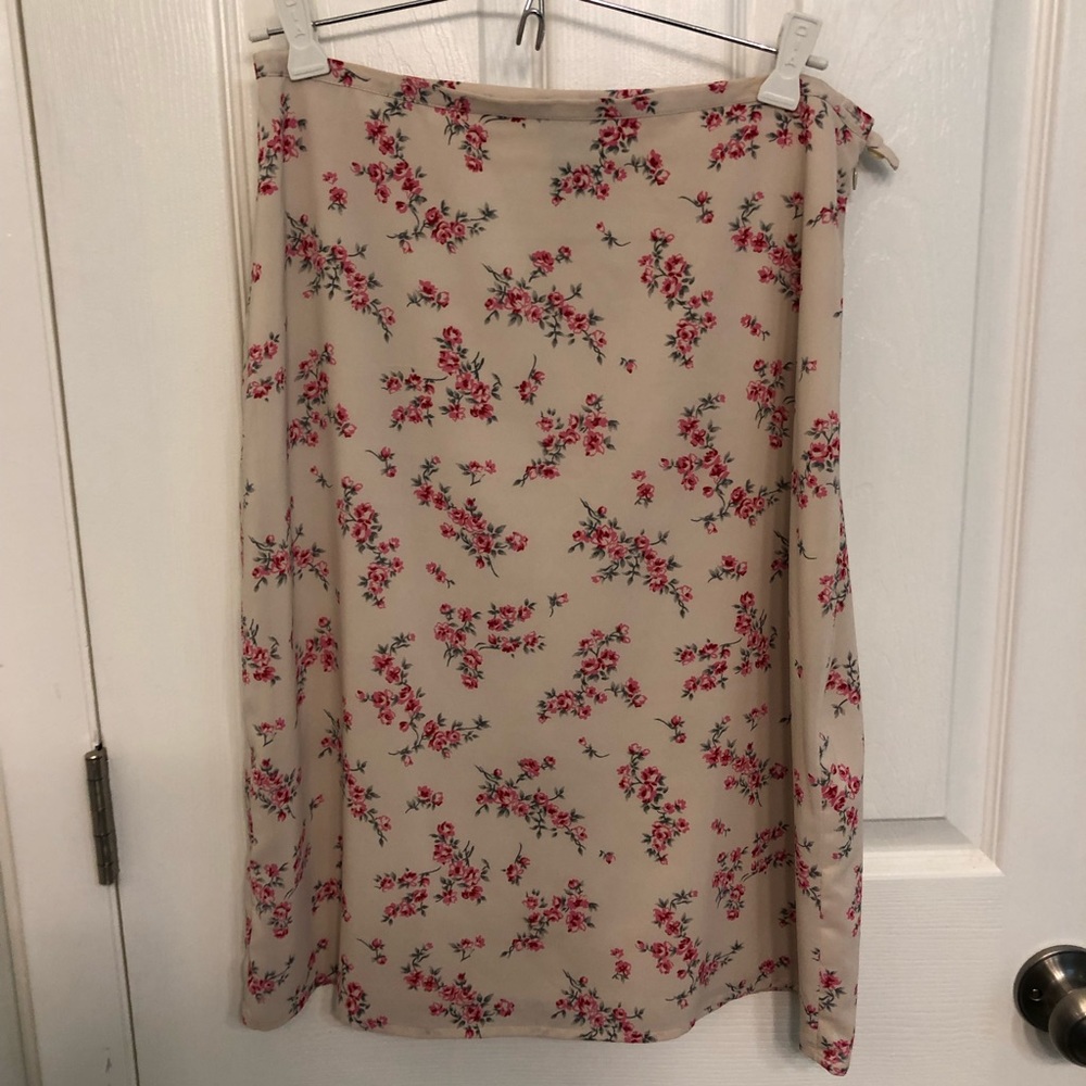 VTG 90’s The Limited Floral Skirt Size 6